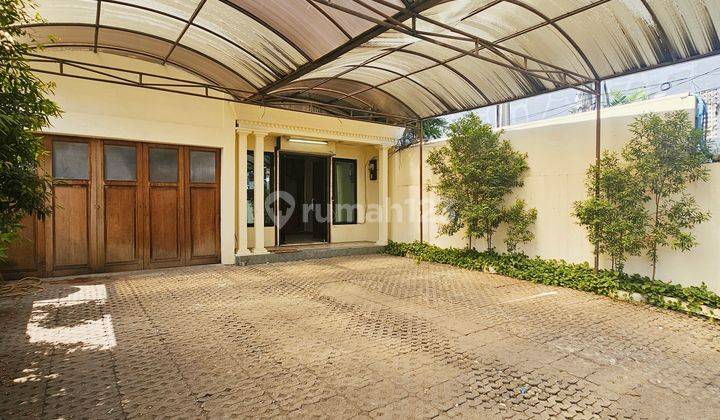 Murah, Jual Cepat. Jalan Utama, Ex Office. Rumah Pejaten Barat Dijual 2