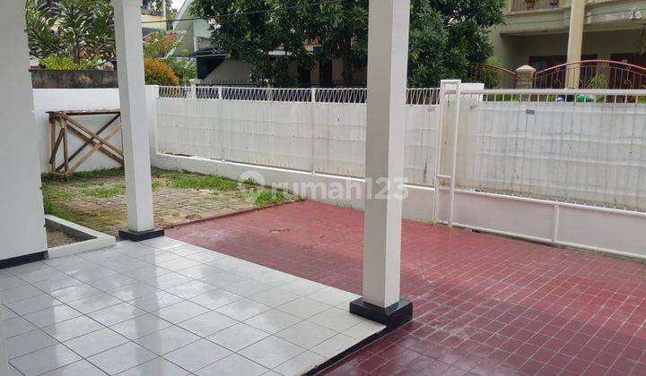 Dijual rumah siap huni, strategis & bebas banjir di petukangan selatan 2