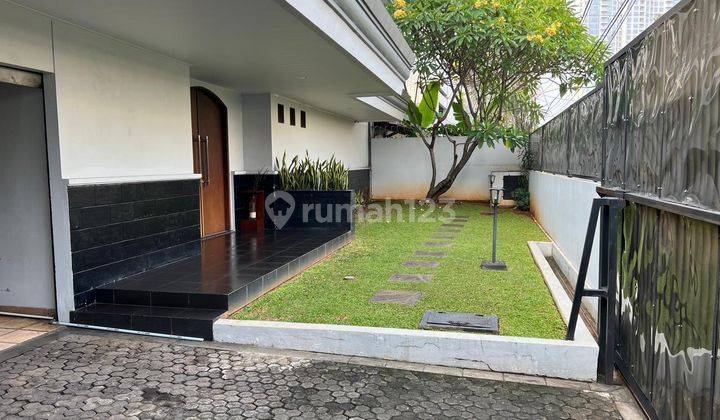 Dijual rumah siap huni full furnished, jl.hang lekir 1