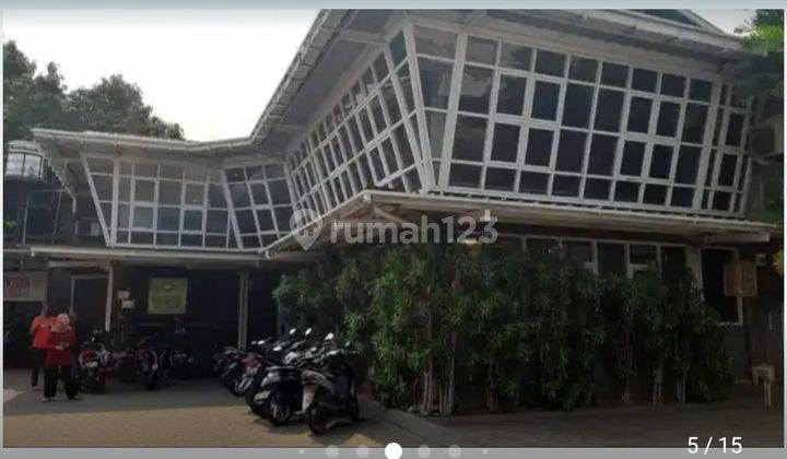 Dijual cepat gedung futsal cocok untuk gudang dan office 1