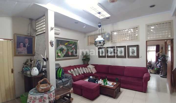 Dijual Rumah Siap Huni di Jl.pintuair Pasar Baru Jakarta 2