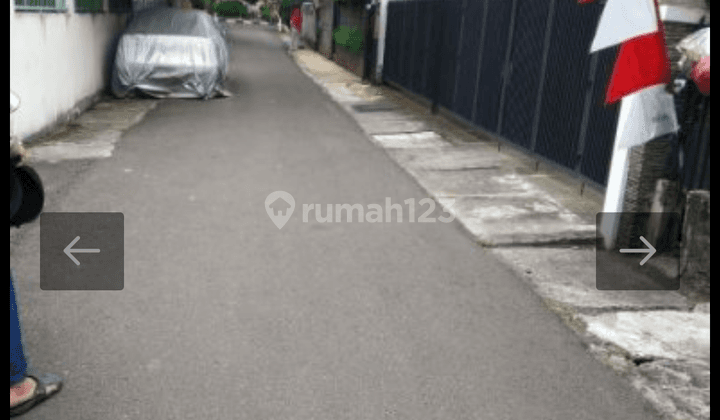 Di Jual Rumah Hitung Tanah di Jalan Ciawi, Kebayoran Baru, Jakarta Selatan 2