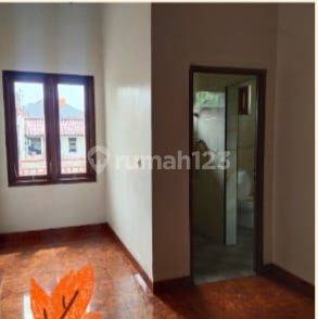 Disewakan Rumah Sektor 1 di Sektor 1,Gading Serpong Siap Huni 4