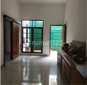 Disewakan Rumah Sektor 1 di Sektor 1,Gading Serpong Siap Huni 3