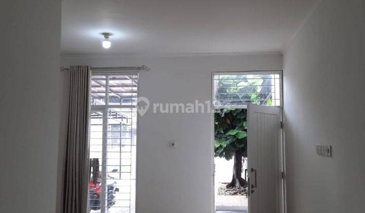 Dijual Rumah  Royal Palm Siap Huni 2