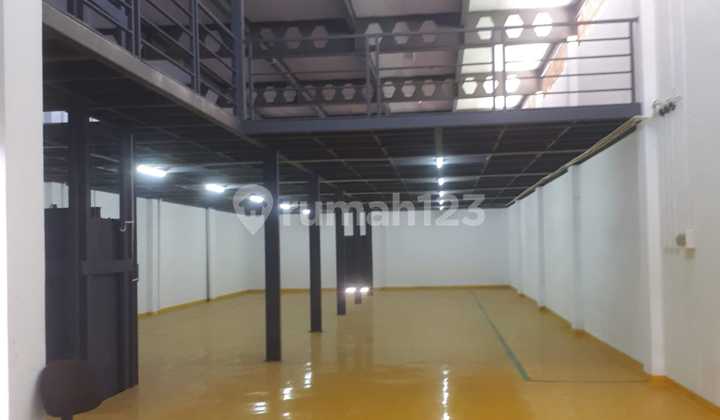 For Rent: Warehouse in Kalideres, West Jakarta, Quite Large, Neat, Clean & Ready to Use, Can Accommodate 40" Containers. For Rent: Warehouse in Kalideres, West Jakarta, Quite Large, Neat, Clean & Ready to Use, Can Accommodate 40" Containers.