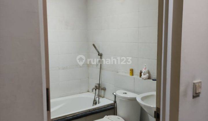 Rumah di Golf Lake Residencecluster San Lorenzo Kamal Jakarta Barat 2 Lantai SHM Bagus Hadap Selatan 14
