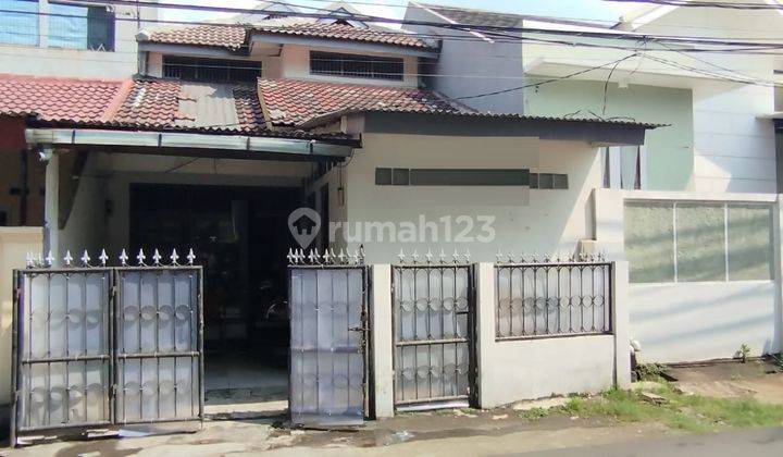 Rumah Bagus Unfurnished SHM di Harapan Baru Bekasi Barat , Bekasi B0486 1