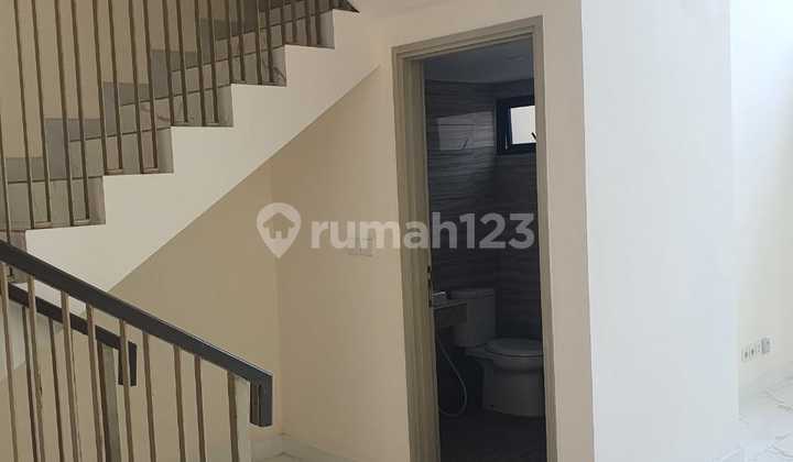For Rent: Ready-to-Occupy House in Semayang Cluster, Asya East Jakarta 2