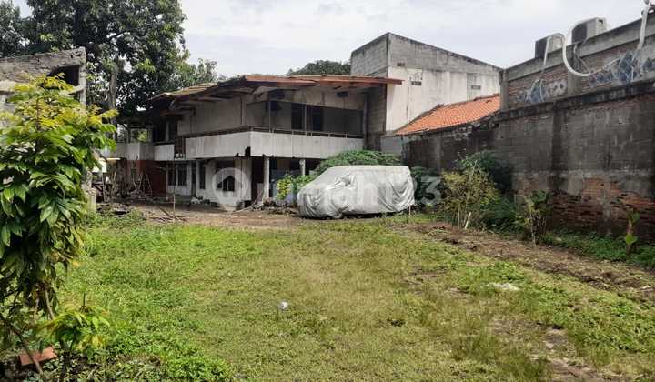 Strategic Land Plot Ideal for Business in Cakung, East Jakarta