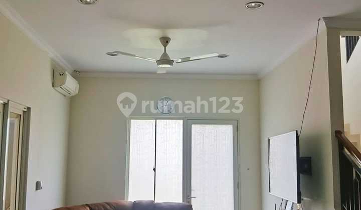 Elegant House For Sale in a Strategic Location in Tangerang 2