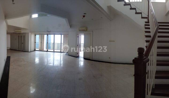 Apartemen 3BR Megah Dan Bagus di Sudirman Tower Condominium Jakarta Selatan 1