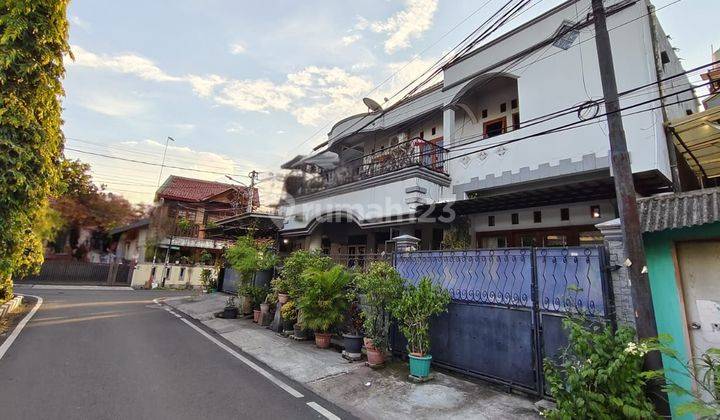 Dijual Rumah 2 Lantai di Cempaka Putih Jakarta Pusat  2