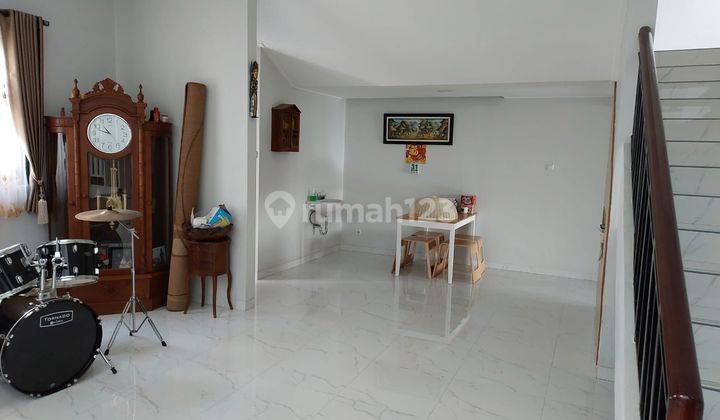 Dijual Rumah 2 Lantai di Taman Modern Cakung Jakarta Timur 2