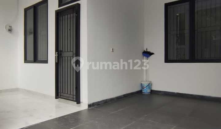 Rumah 2 Lantai Minimalis Di Harapan Indah Bekasi - Siap Huni 2