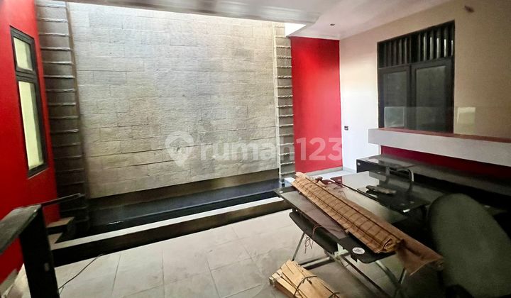 Beautiful Ready-to-Occupy House in Kemang Pratama, Bekasi - Close to Public Facilities Beautiful Ready-to-Occupy House in Kemang Pratama, Bekasi - Close to Public Facilities