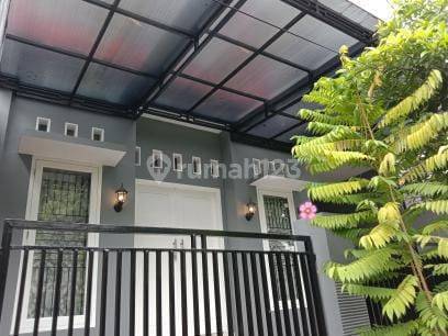 Dijual Rumah Siap Huni Lokasi Strategis di Griya Bintara Bekasi 2