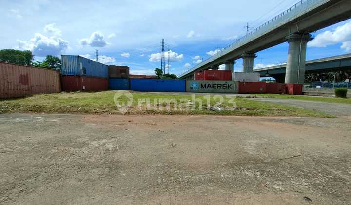 Strategic Commercial Land for Rent at Rest Area KM 19B Bekasi - Suitable for Container Placement & Workshop Strategic Commercial Land for Rent at Rest Area KM 19B Bekasi - Suitable for Container Placement & Workshop