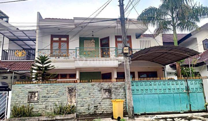 Rumah 3 Lantai Asri Dan Bagus di Cipinang Indah Jakarta Timur 1