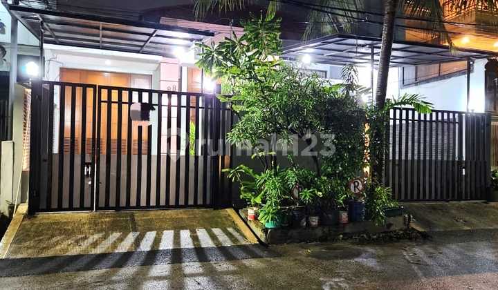 Dijual Rumah 2½ Lantai One Gate System & Jalan Lebar, Sunter Agung Jaya Jakarta Utara 1