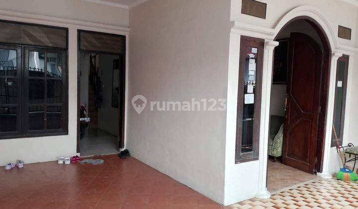 Dijual Rumah di Komplek Depnaker Strategis di Pekayon, Bekasi 2