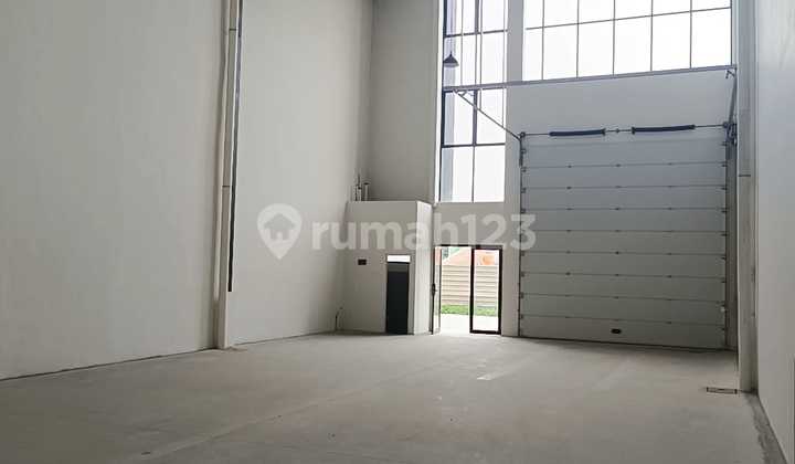 Gudang Brand New Siap Pakai, di Aerobizhub Pajang, Tangerang