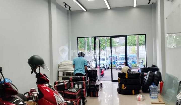 Strategic Shop House in Sedayu City, Kelapa Gading - 4 Floors, Suitable for F&B & Retail!