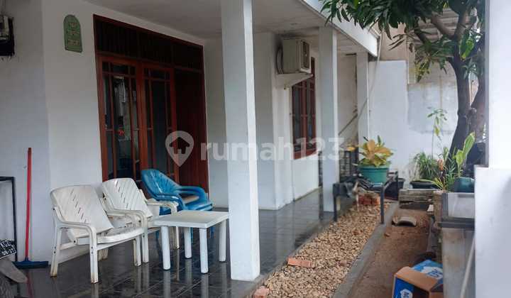 Nice House Suitable for a Boarding House in Perumnas 2 Bekasi - Strategic Location 2