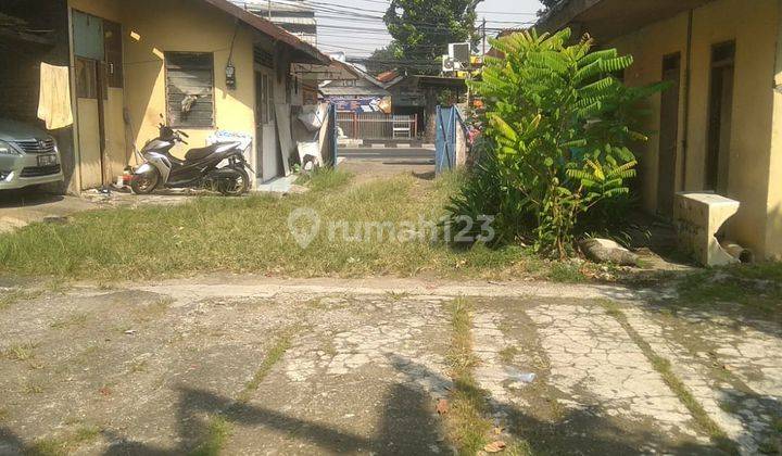 Rumah Hitung Tanah Luas Dan Strategis di Kramat Jati Jakarta Timur 1