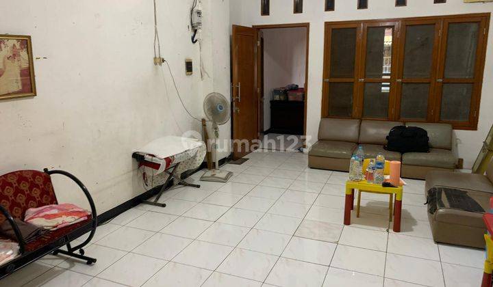 Rumah Minimalis Bagus di Olimo Gajah Mada Jakarta Pusat 1