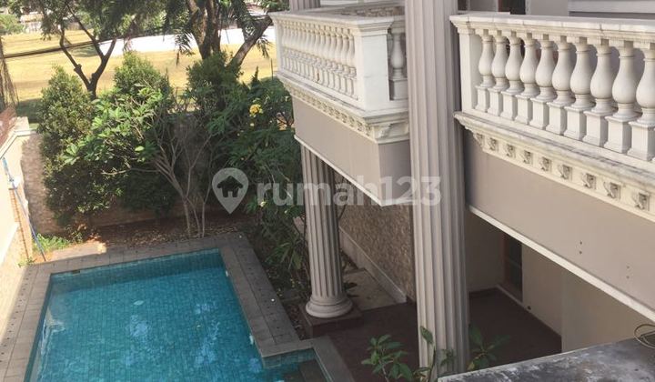 Rumah Mewah, Modern dan Ada Kolam Renang Didalamnya di Taman Permata Lippo Karawaci 1