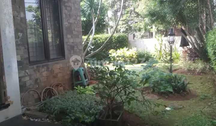 Rumah Hoek Murah di BSD Kencana Loka - LT 196M², SHM 2