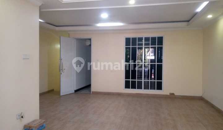 For Rent 3-Story House Strategically Located at Grand Prima Bintara, Bekasi 2
