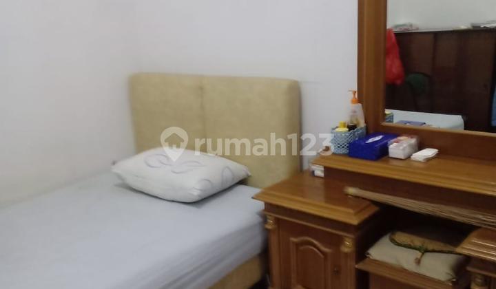 Rumah 2 Lantai Strategis di Gunung Sahari, Jakarta Pusat 2