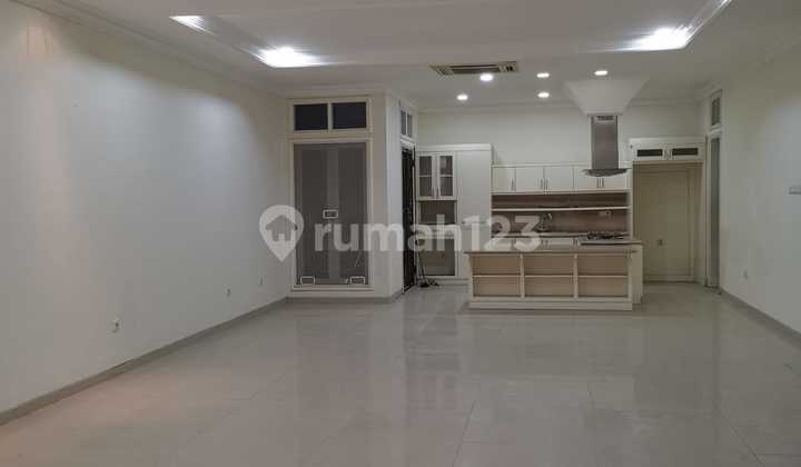 Dijual Rumah Bagus Dengan Semi Furnished di Kelapa Gading Jakarta Utara