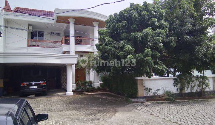 Rumah Megah Dengan Fasilitas Kolam Renang Didalam Rumah di Komplek Kartika Jaya Bambu Apus Cager Cipayung Jakarta Timur 1