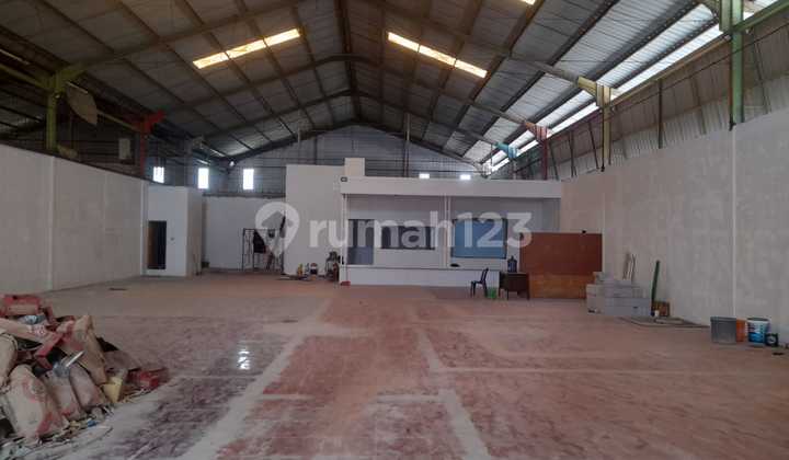 Warehouse for Rent Access Near Cakung Toll Gate East Jakarta