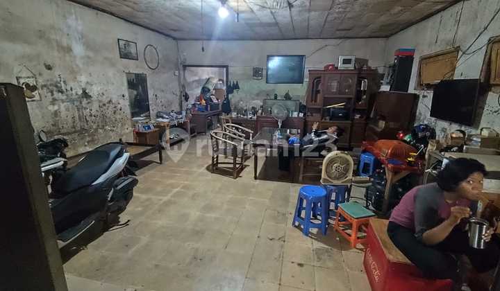 Rumah Hitung Tanah Luas 252M2 Lokasi Strategis di Tambora Jakarta Selatan Rumah Hitung Tanah Luas 252M2 Lokasi Strategis di Tambora Jakarta Selatan
