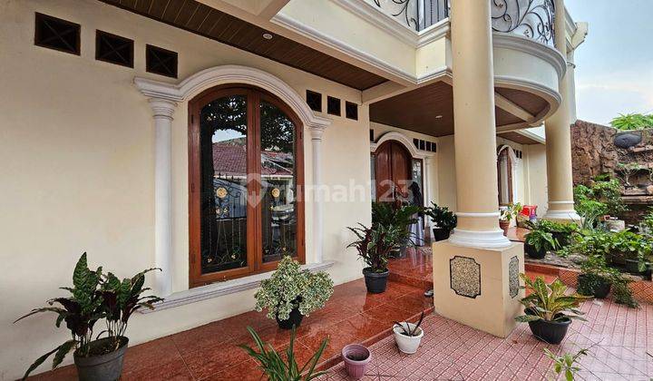 Dijual Rumah Luas Mewah di Pondok Bambu, Duren, Jakarta Timur  2