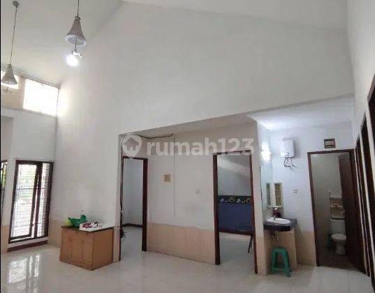 Rumah Bagus dan Strategis di Boulevard Hijau Harapan Indah 1  Bekasi 2