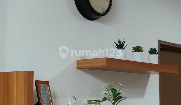 Apartemen 2BR Bergaya Modern dan Menarik di The Oak Tower Pulogadung Jakarta Timur 2