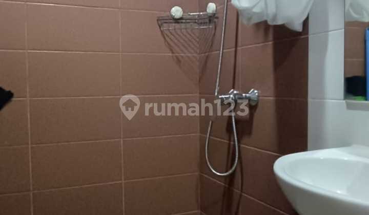 For Sale Fully Furnished Apartment with Pool View, Move-In Ready & Comfortable in Puri Orchard, West Jakarta 2