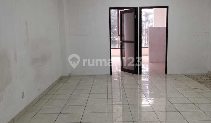 3-Storey Shophouse in Jakarta Garden City Cakung - Area 257 M² Suitable for Office & Business 1