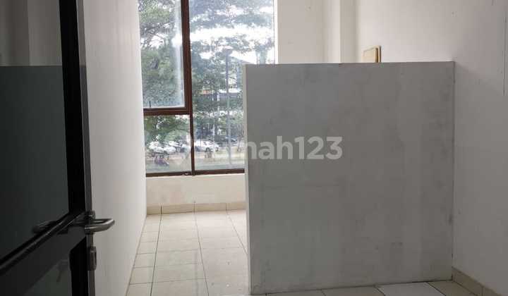 3-Storey Shophouse in Jakarta Garden City Cakung - Area 257 M² Suitable for Office & Business 2