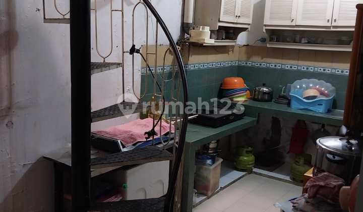 DIJUAL !! RUMAH MURAH LOKASI ELITE RESINDA KARAWANG BARAT 2