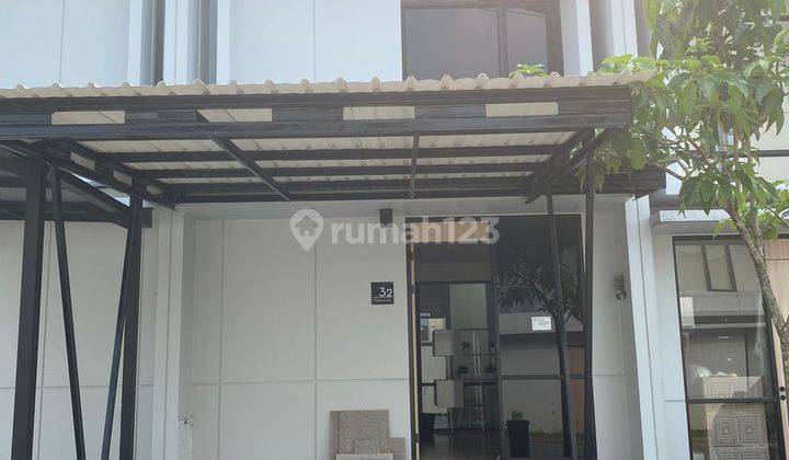 FOR RENT !! RUMAH 2 LANTAI DIPUSAT KOTA KARAWANG 1