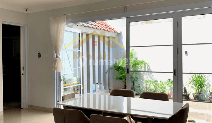 Rumah Gading Serpong Dalam Cluster One Gate Granada Tipe 12 4