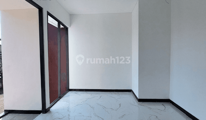 Griya Loka Bsd City Rumah Baru Modern 4 Kamar Tidur 8