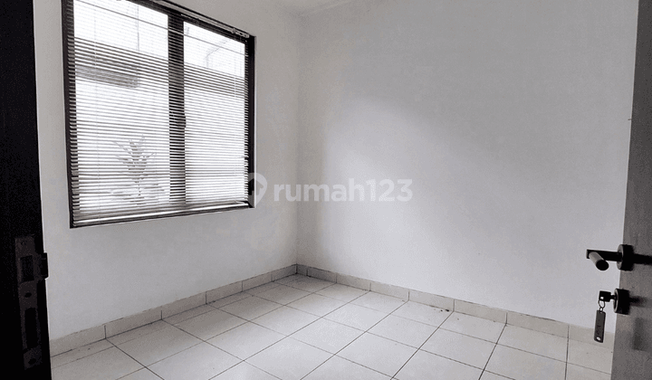 Rumah Gading Serpong Serenade Lake Jual Murah Lebar 8 6