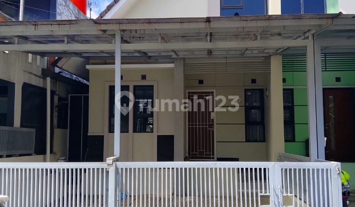 Jarang Ada! Rumah Cluster Sariwangi One Gate System 2 Carport